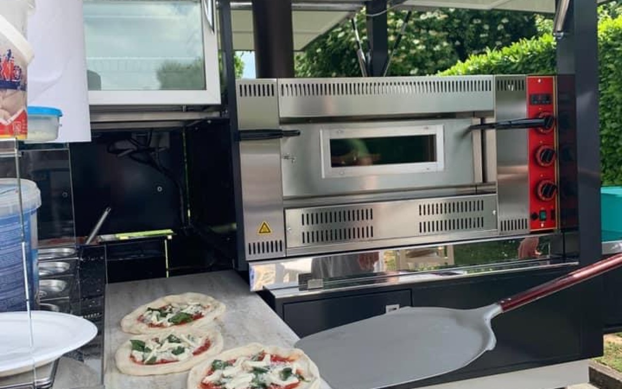 Pizzeria